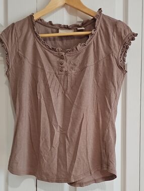 Personal Identity Ruffle Trim Top | Size Large